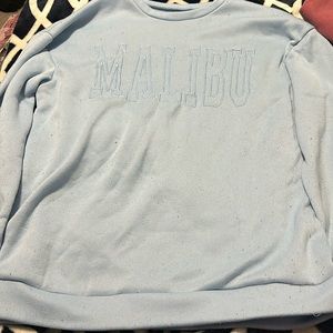 Size medium, crewneck